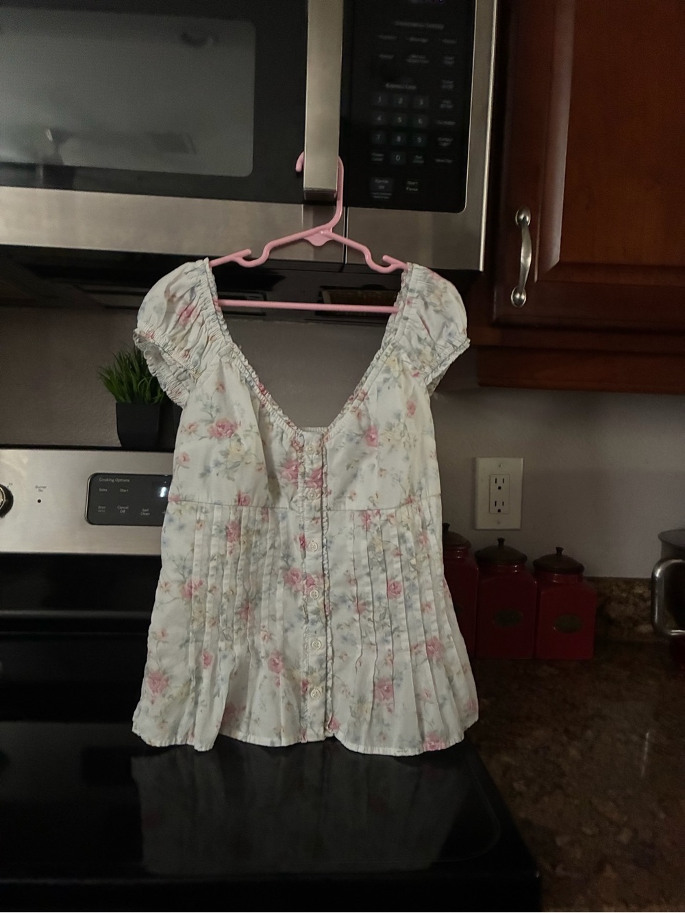 Hollister White Smocked Knit Tank Top - Picture 4 of 6